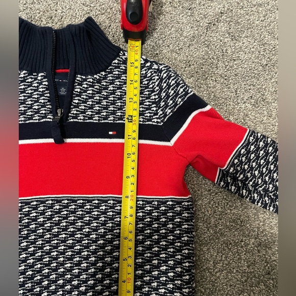 Tommy Hilfiger sweater - Picture 4 of 4